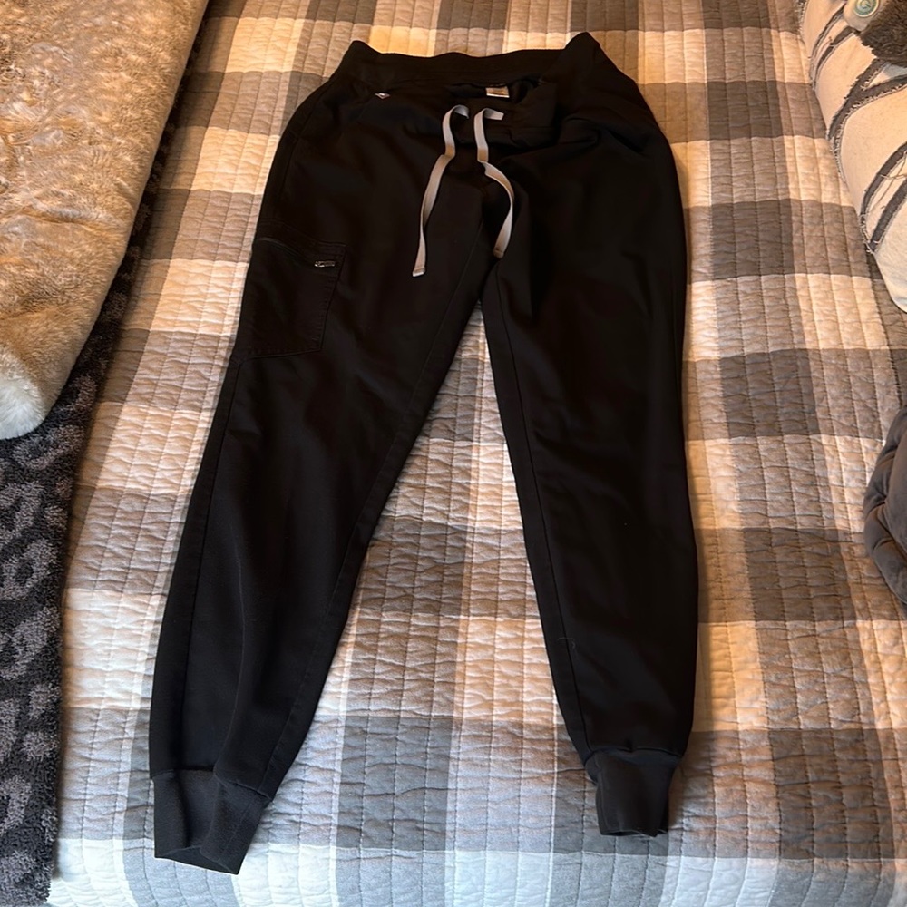 Zamora Figs Joggers size small